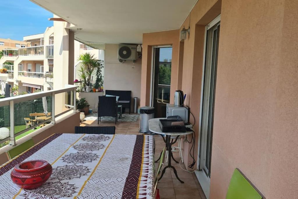 Vue Mer Sur Les Hauteurs De Appartement *